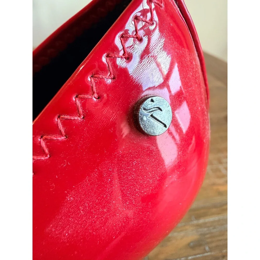 Simply Vera Vera Wang Red Patent Pointed Toe Pumps Stiletto Heels Womens 6 Party